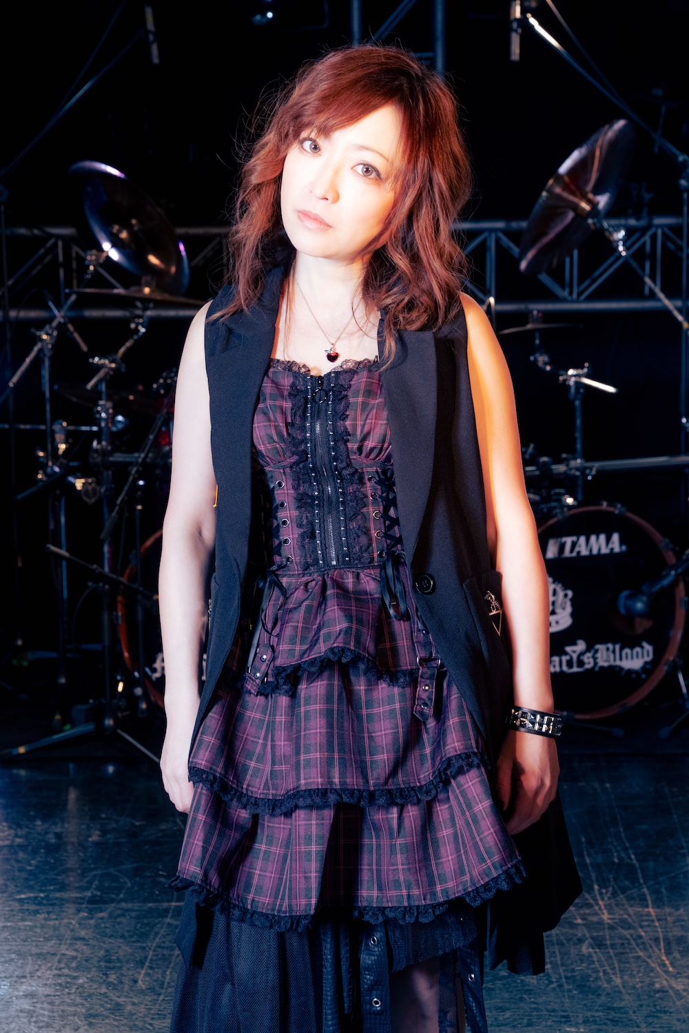 YUI (CYNTIA) - ガールズメタルユニットHMPA ギター担当